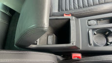 Volkswagen Passat 1.4 TSI PHEV GTE Advance 4dr DSG Saloon